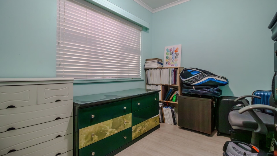4 Bedroom Property for Sale in Pinelands Western Cape